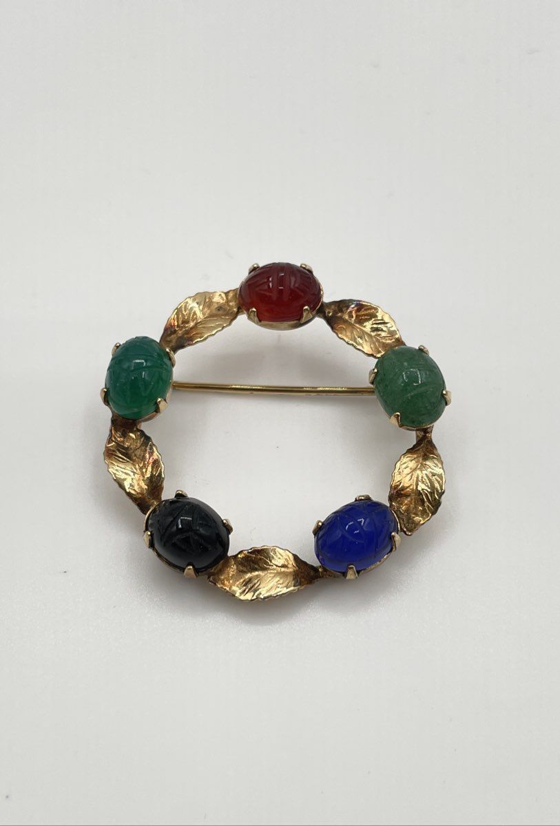 Gold Tone Multicolor Scarab Semi-Precious Stones Wreath Brooch Pin 4.5g *NPM*