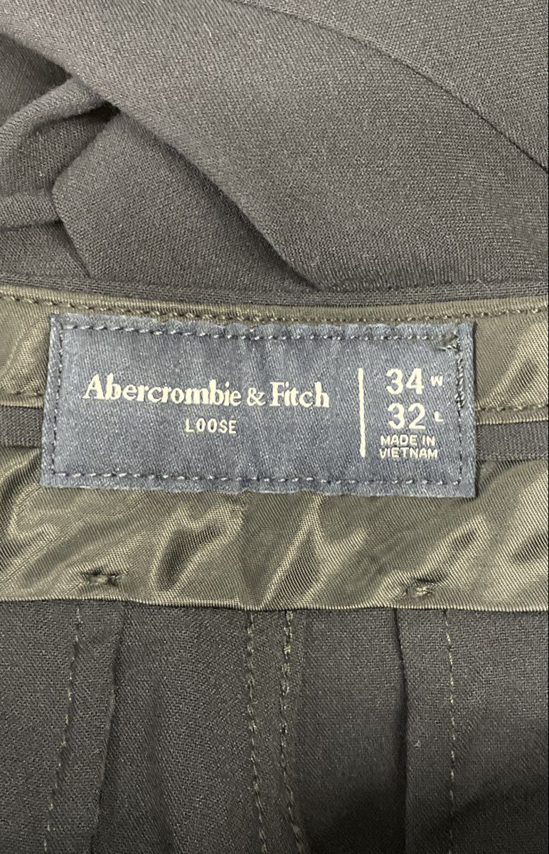 Abercrombie & Fitch Men's Black Loose Fit Pleated Dress Trousers NWT 34x32