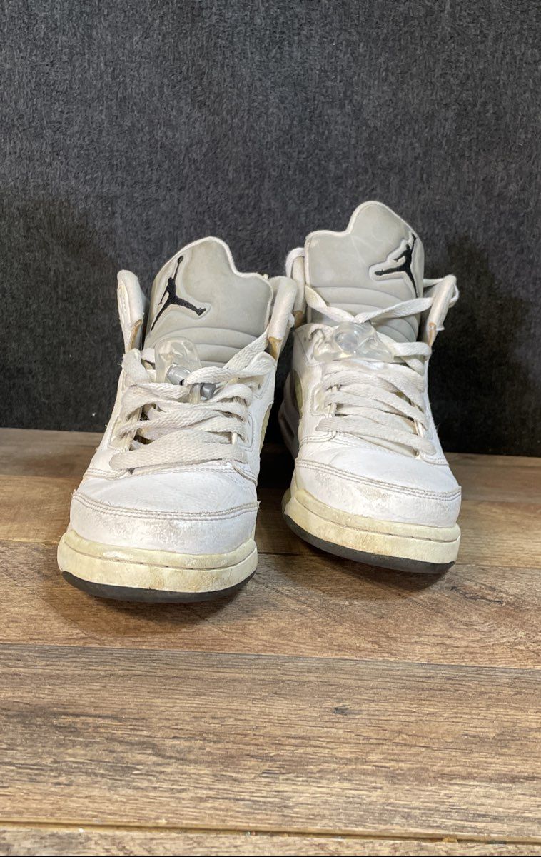 Nike Air Jordan 5 Retro White Metallic Silver Basketball Shoes Size 6Y
