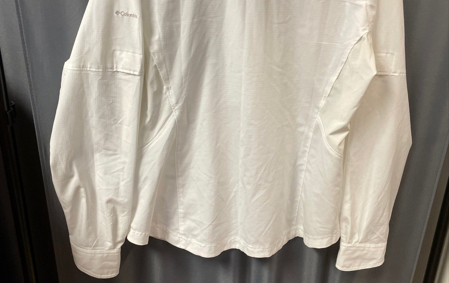 Columbia Women's White Omni-Shade Long Sleeve Button Up Hiking Shirt Sz XL