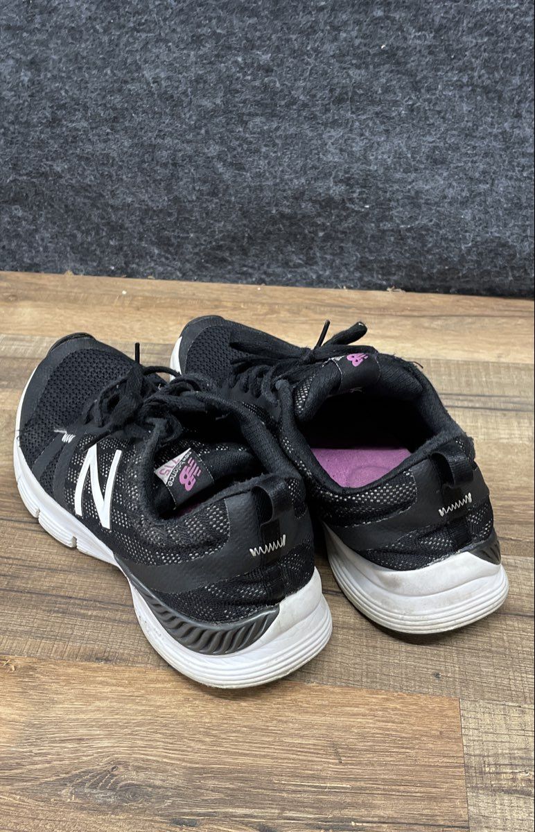 New Balance 715v1 Cush+ Black Pink Women's Cross Trainer Sneakers Size 8