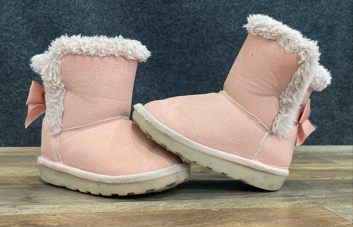 Falls Creek Kids Pink Glitter Faux Fur Bow Baby Booties Size 6M
