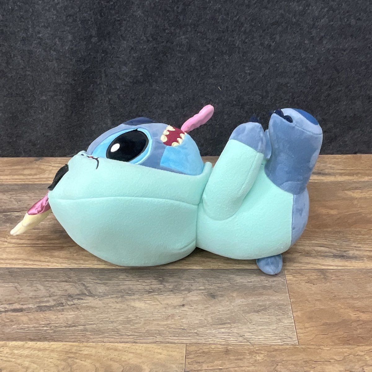 Disney Stitch Crashes Lady & The Tramp Plush 2/12 Limited Release 2021 12"