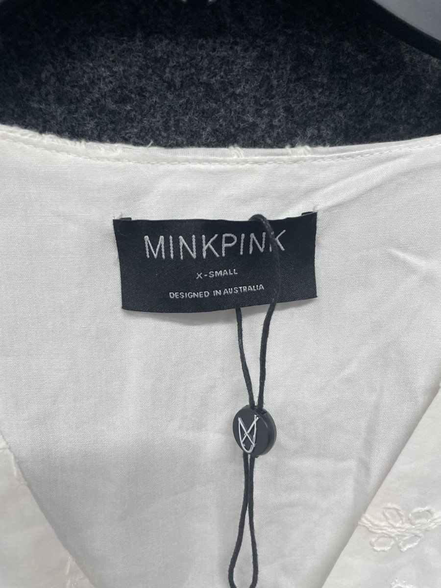 MinkPink White Eyelet Puff Sleeve Smocked Tiered Dress Sz XS NWT