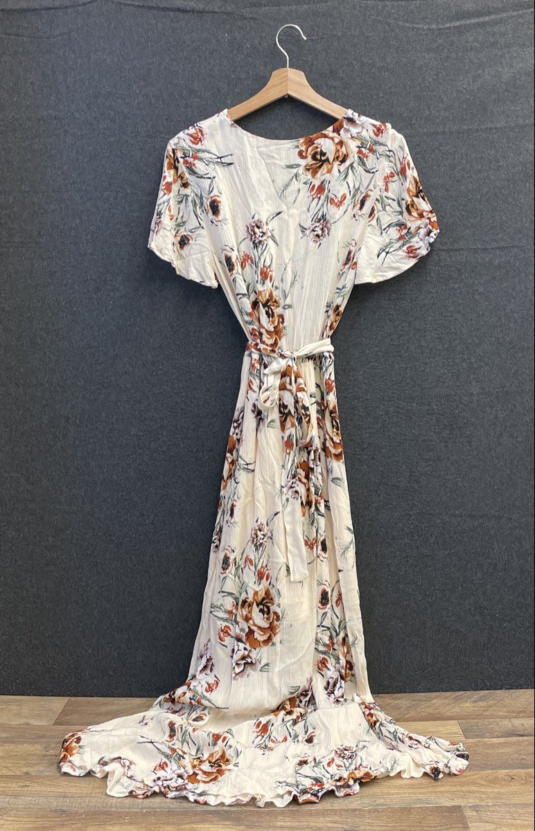 Est. 1946 Women's Cream Floral Maxi Dress Tie Waist Flutter Sleeve Wrap Size M