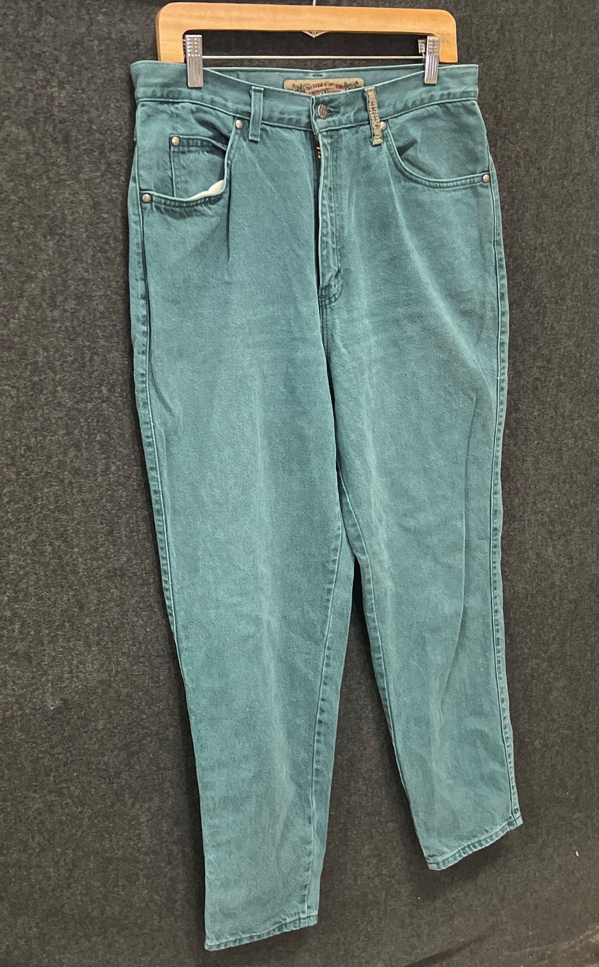 Vintage 90s Levis 900 Series Green Mom Jeans High Rise Made in USA Sz 14