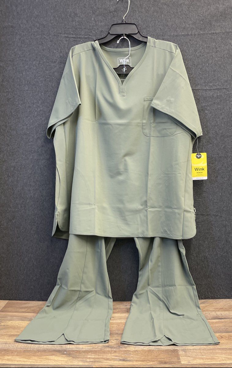 Wink Women's Renew Scrub Set Olive Green Modern Fit Top Pants Sz 2X NWT