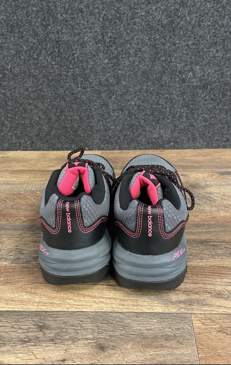 New Balance Industrial 589 Grey Pink Composite Toe Work Shoes Women's Size 8.5 D