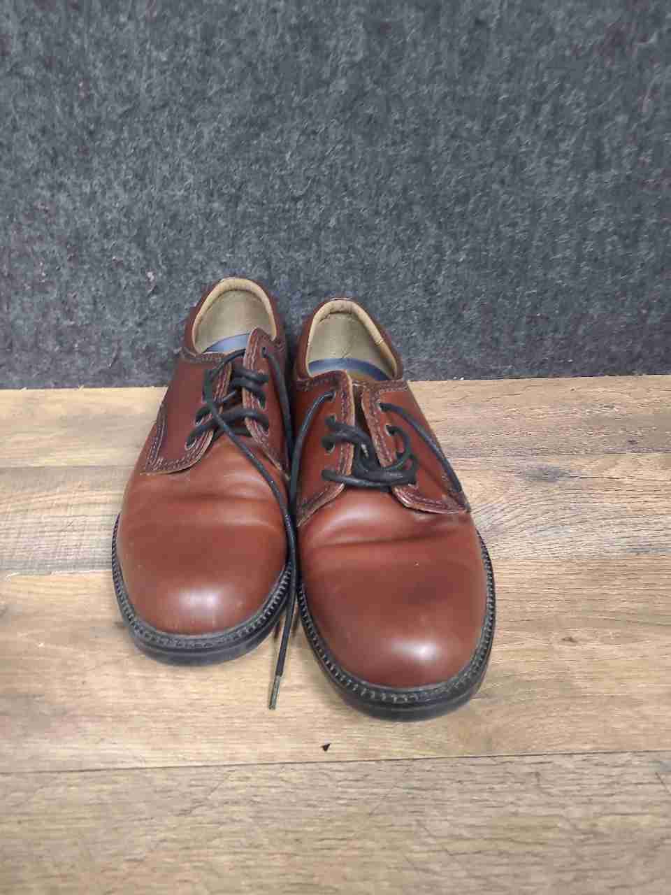 G.H. Bass & Company Chase Brown Leather Plain Toe Oxford Derby Size 9