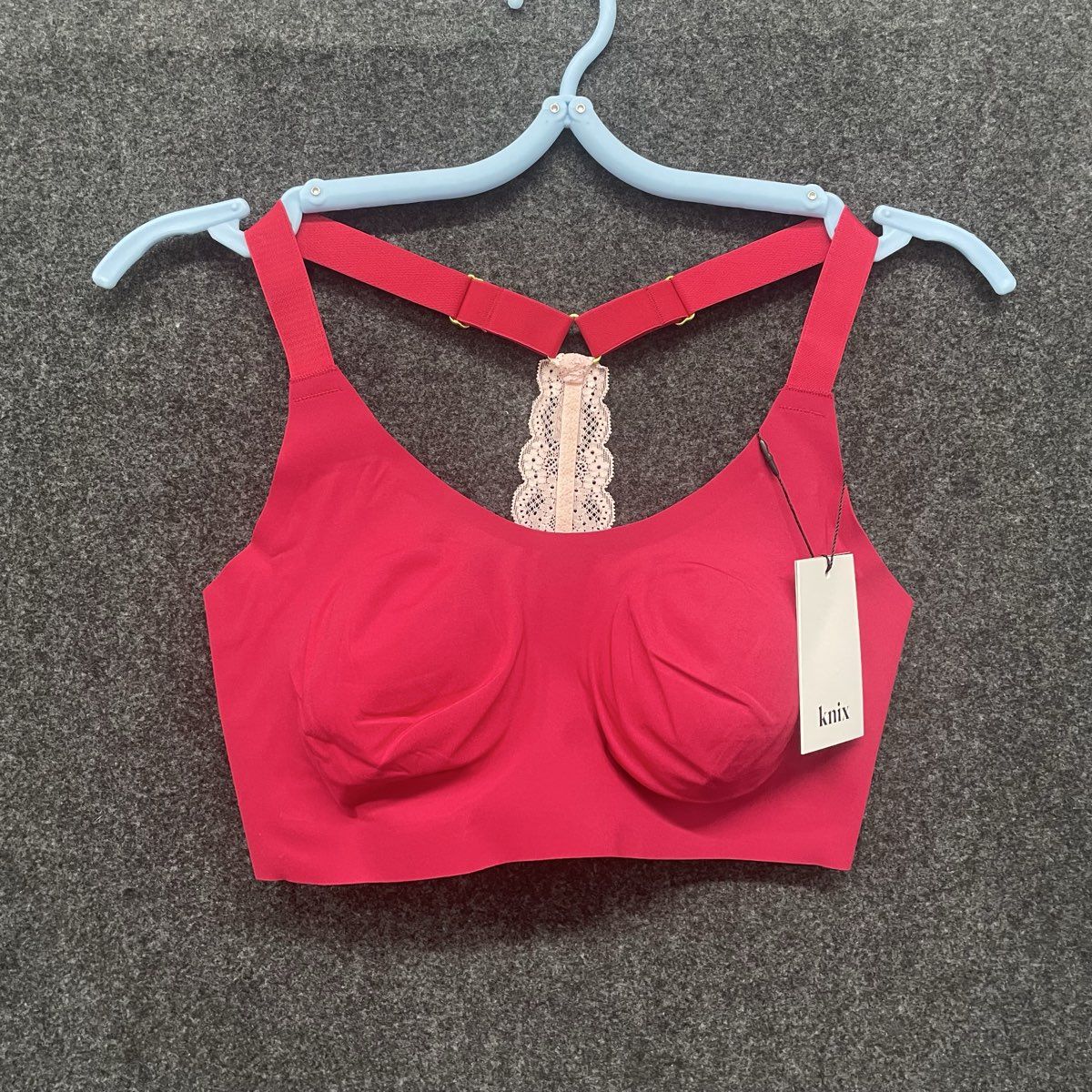 Knix Women's Knixy Lace Racerback Bralette Pomegranate Red Seamless NWT Sz M+