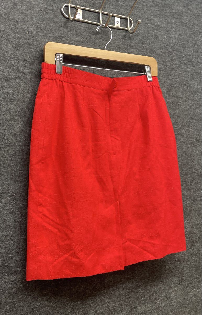Vintage 90s JCPenney Women's Red Textured Elastic Waist Skirt Sz 12P