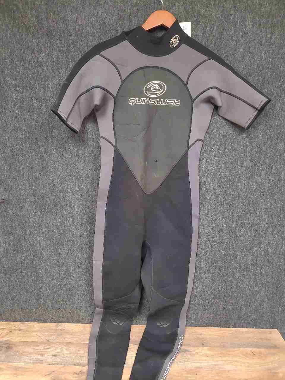Quiksilver Men's Wetsuit Black Gray Short Sleeve Full Suit Sz M