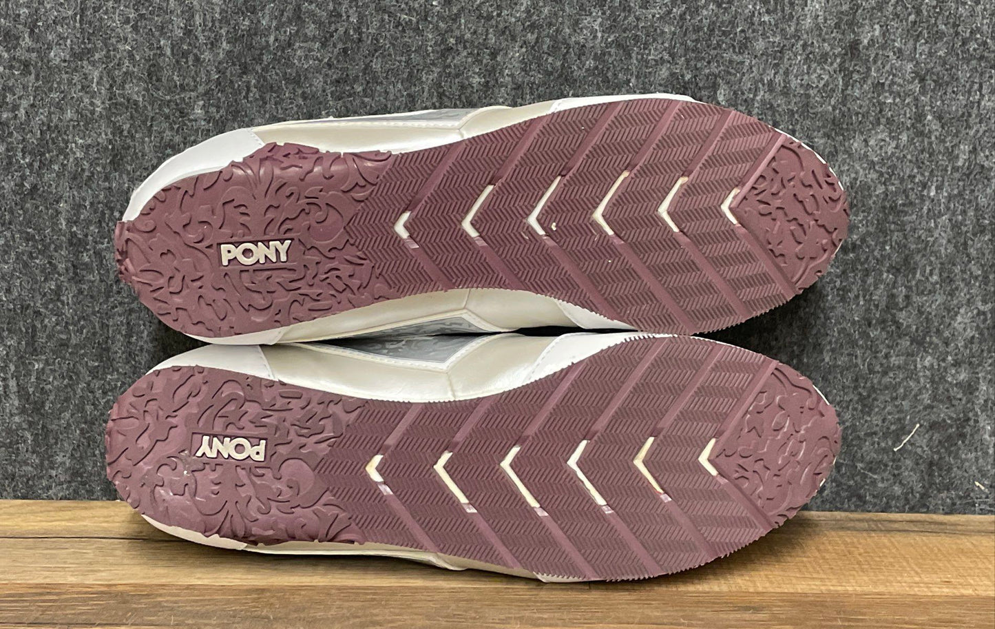 Pony D-RAM White Burgundy Patterned Lifestyle Sneakers Women's Size 9