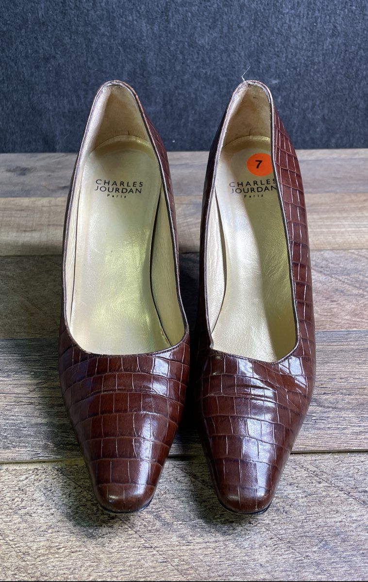Charles Jourdan Brown Croc Embossed Leather Pointed Toe Pumps Size 7
