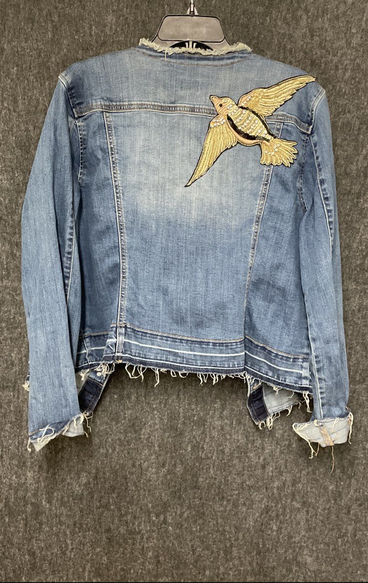 SOHO New York & Company Women's Blue Sequin Bird Jean Jacket Frayed Hem Sz XL