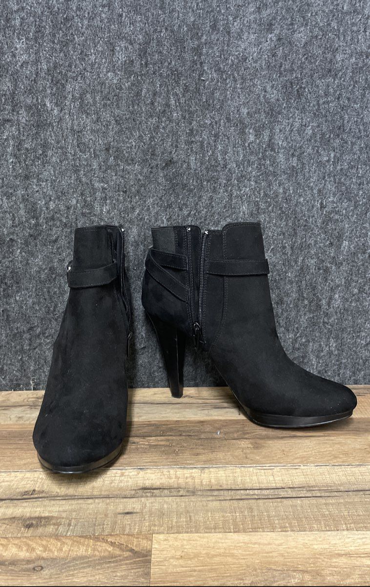 Kelly & Katie Black Faux Suede Stiletto Heel Ankle Boots Size 8.5