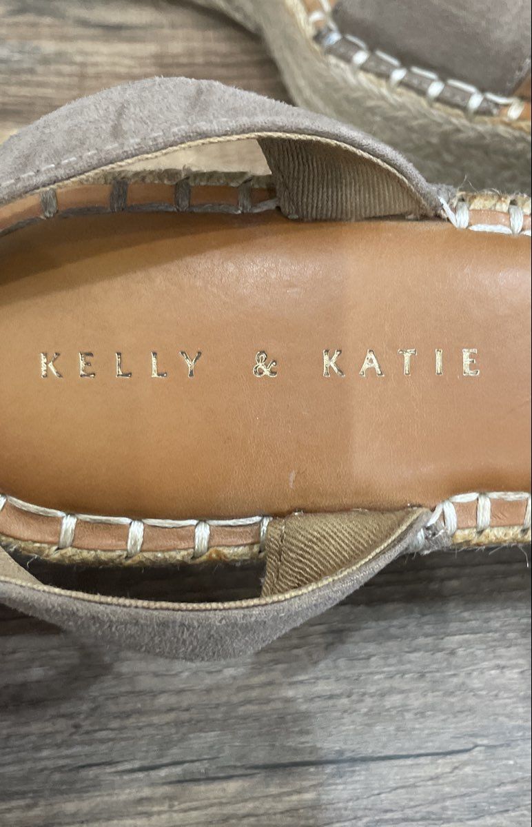 Kelly & Katie Taupe Ankle Strap Espadrille Wedge Sandals Women's Size 7.5 M