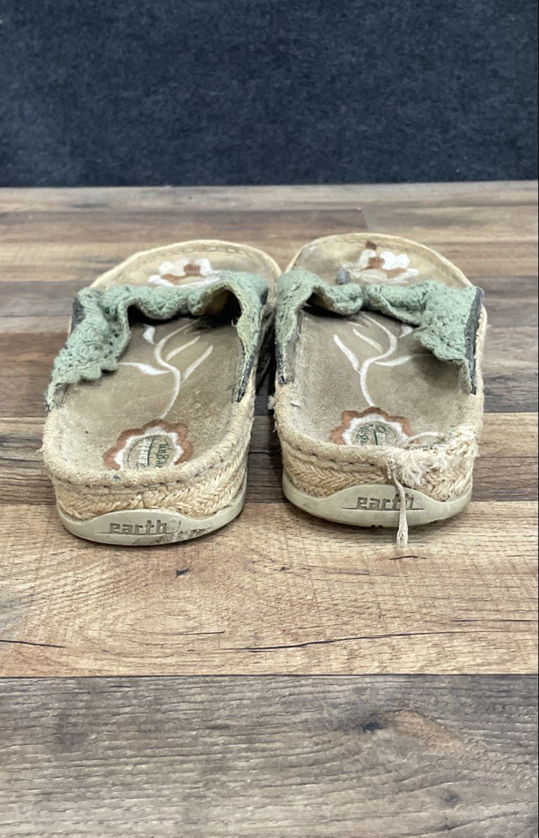 Earth Green Crochet Wicker Texture Espadrille Sandals Women's Size 11 B