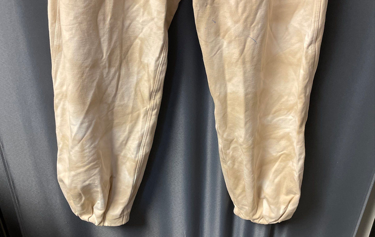 Lululemon Women's Tapered Leg Joggers Cream Beige Cloud Wash Size M