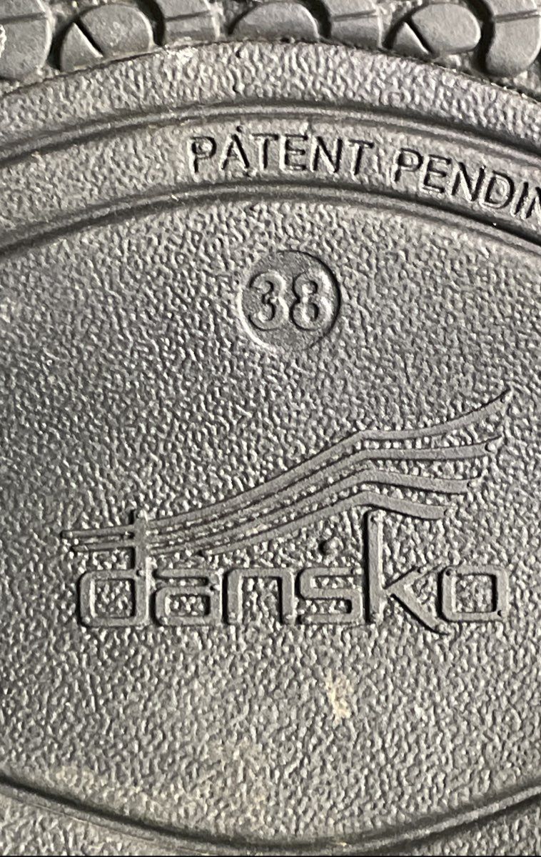 Dansko XP 2.0 Black Tooled Embossed Leather Clogs Comfort Shoes Size EU 38