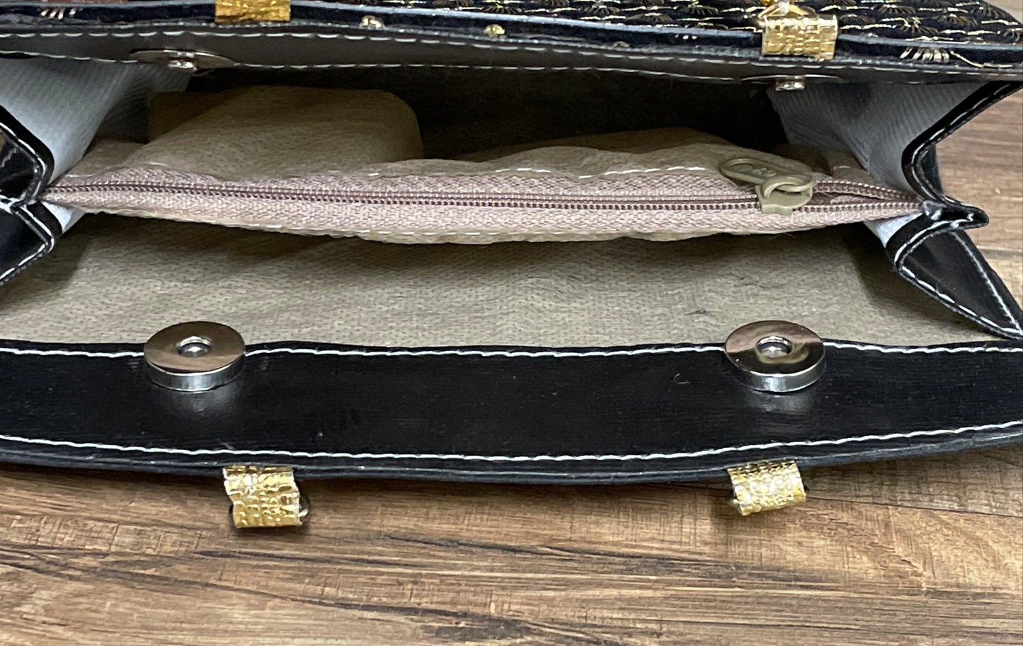 Vintage 90s Black Gold Embroidered Shell Top Handle Evening Handbag Clutch