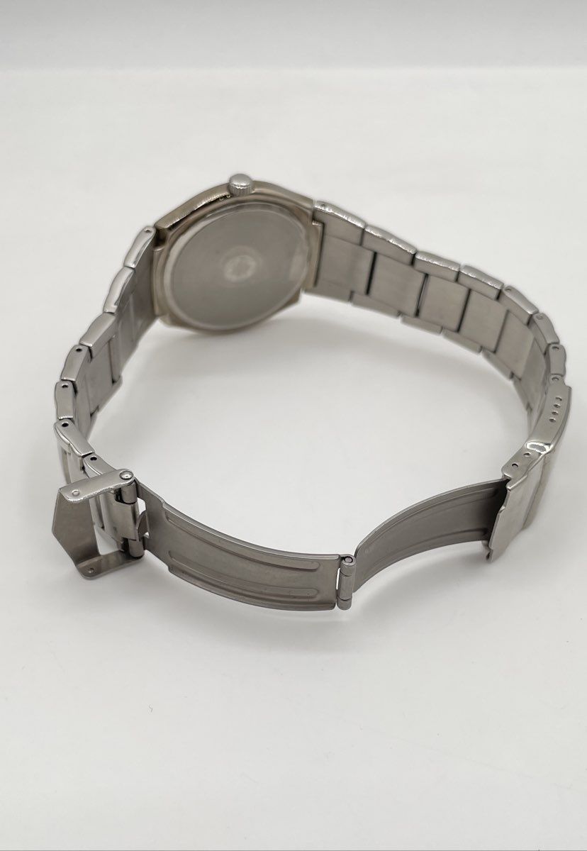 Caravelle By Bulova Silver-Tone 43B37 Men's Quartz Dress Watch *Not Working*