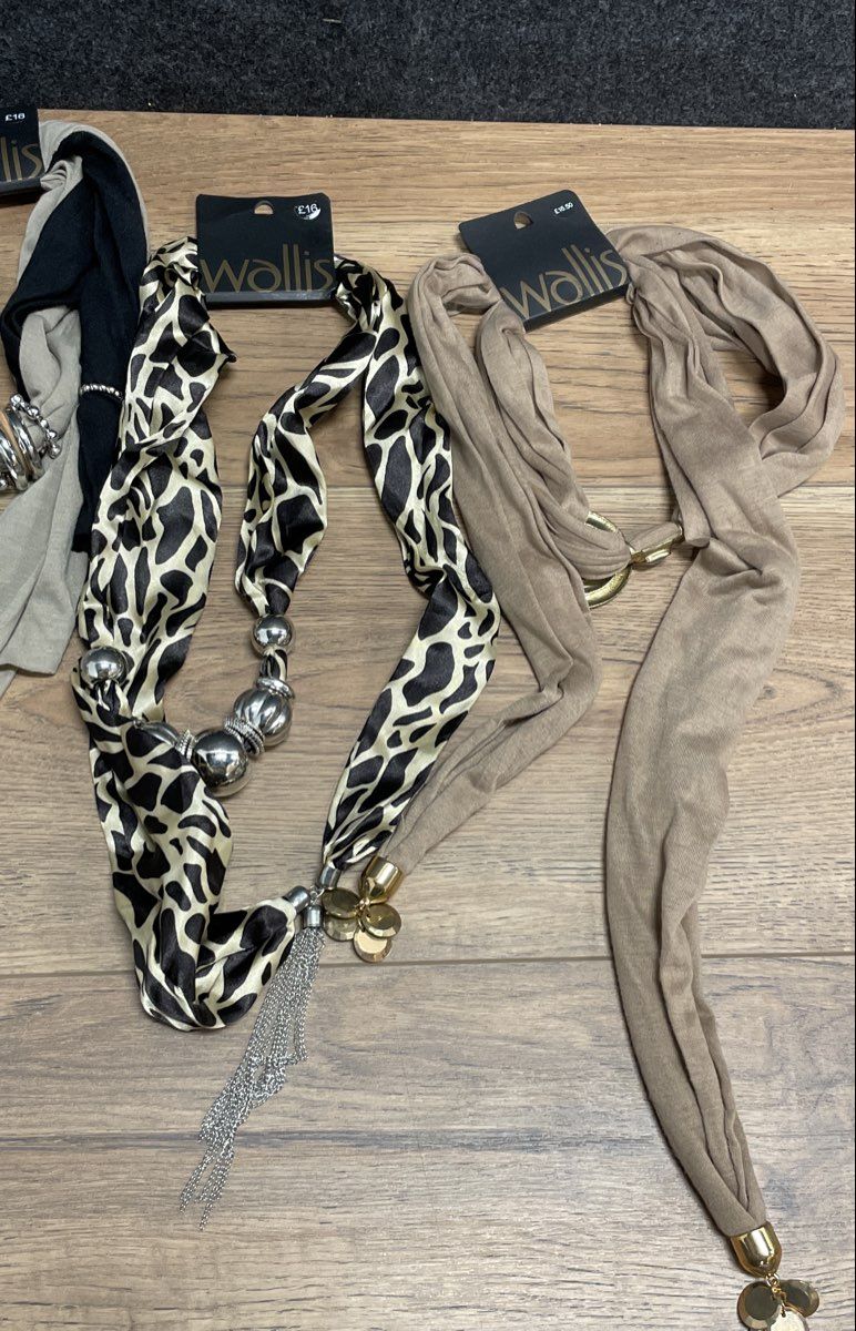 Wallis Women's Scarf Necklace Lot of 6 Animal Print Beaded Heart Tassel NWT