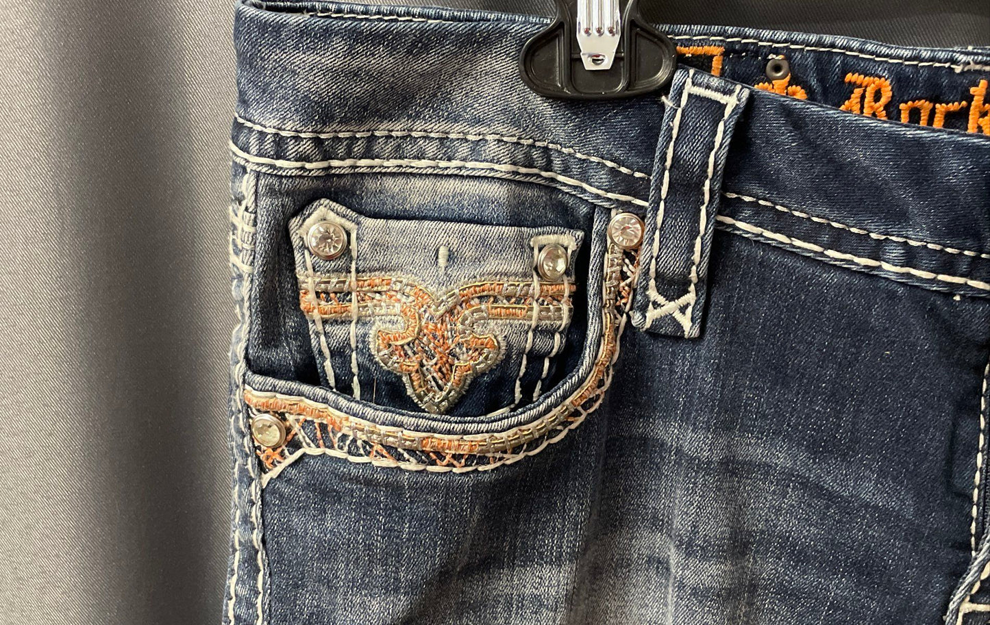 Rock Revival Women's Betty Easy Skinny Blue Jeans Whiskered Embroidered Sz 30