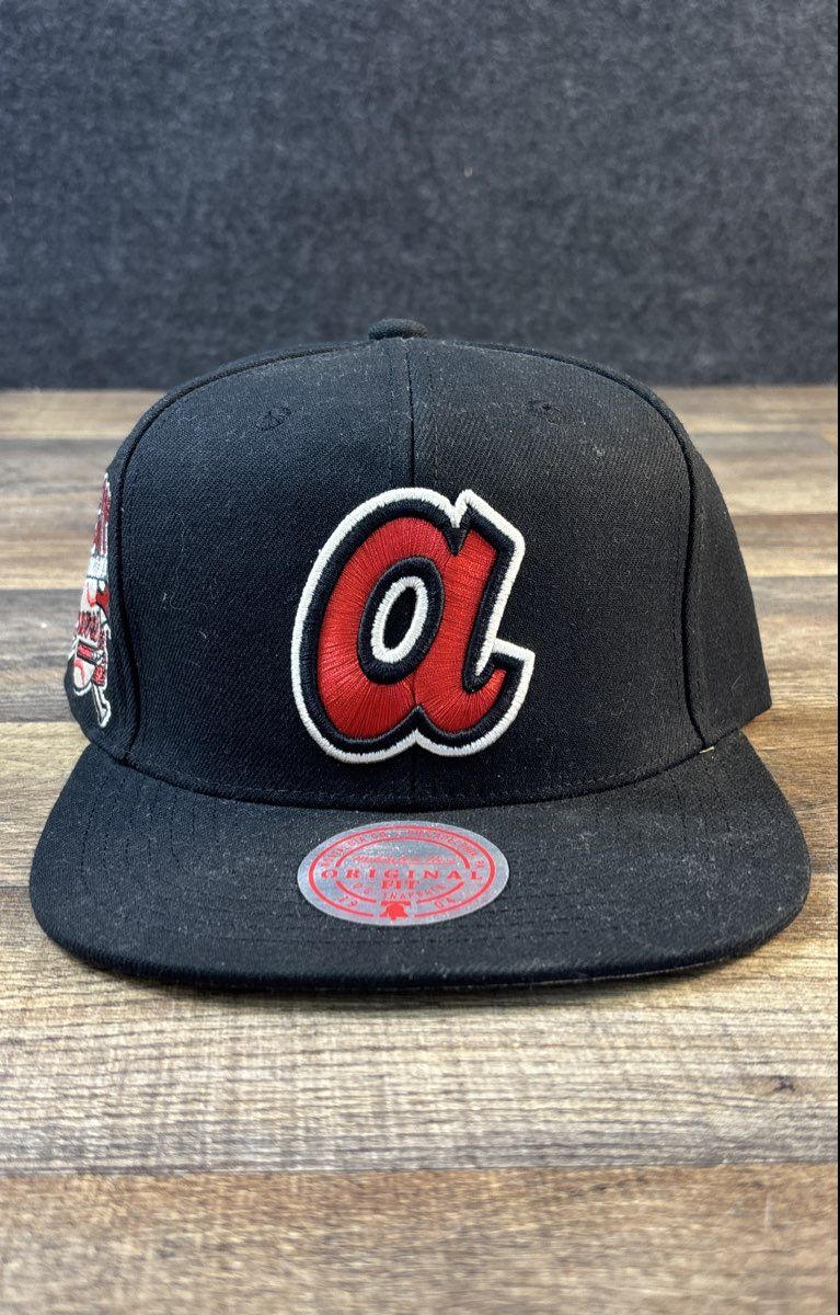 Mitchell & Ness Atlanta Braves 30th Season Snapback Hat OSFA