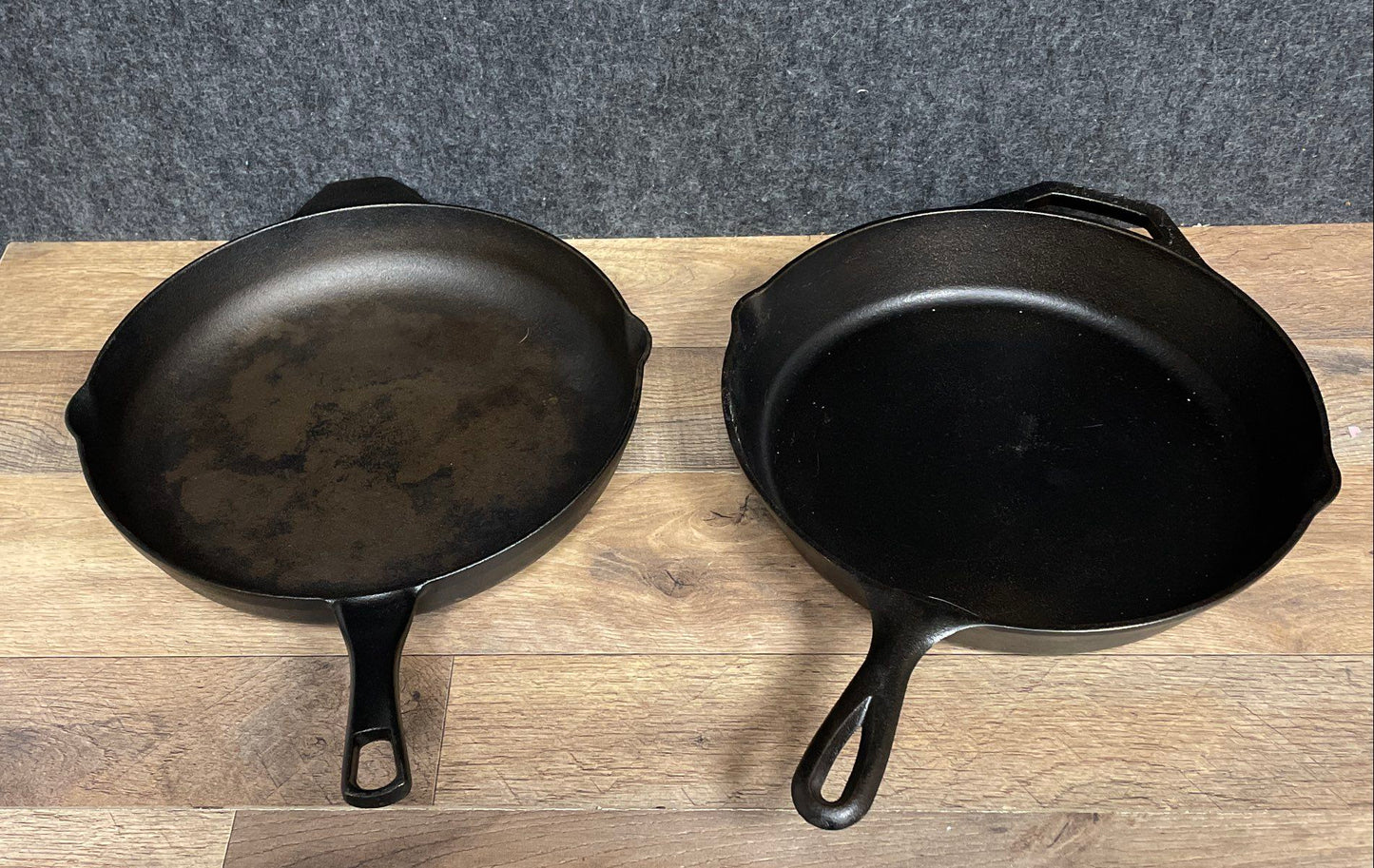 Lodge 10SK & Calphalon Cast Iron Skillets 2 Piece Lot USA Modern
