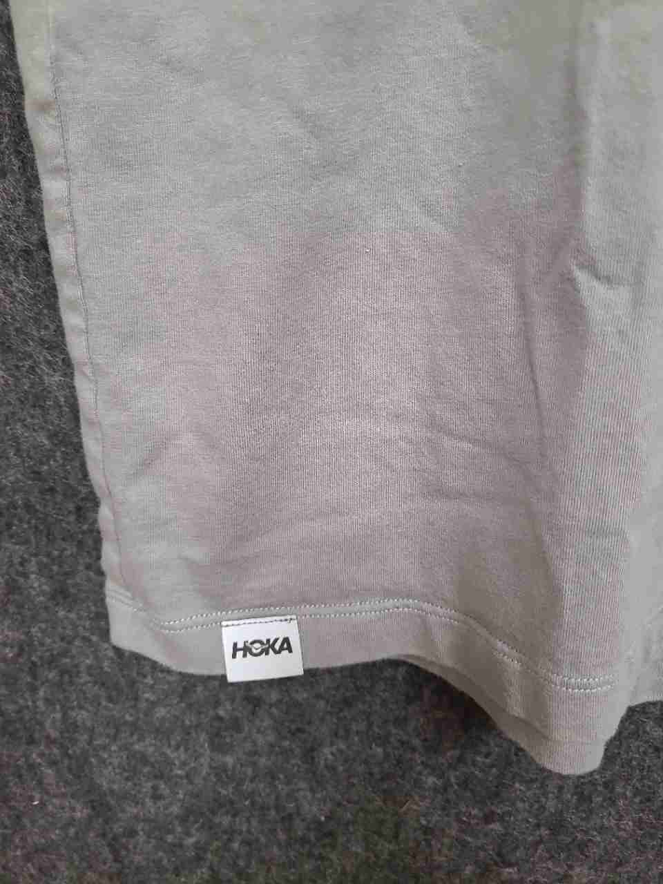 Hoka Men's Grey Cotton Short Sleeve Logo Graphic T-Shirt Sz M