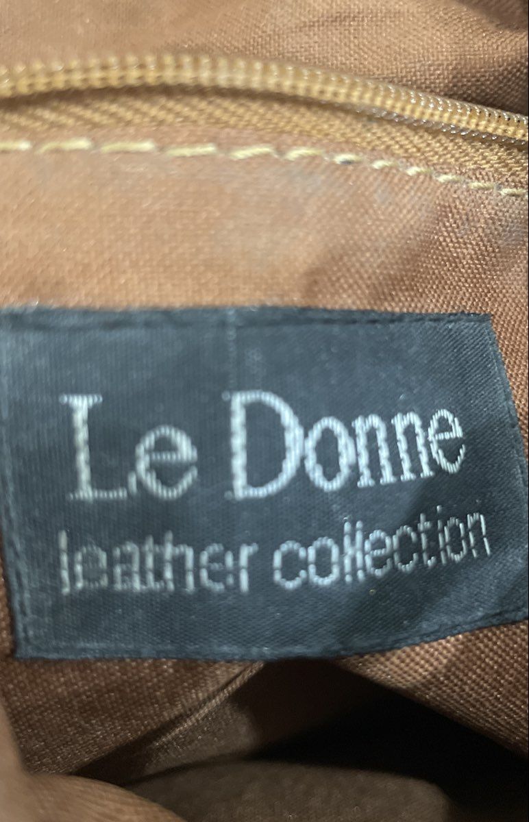 Le Donne Tan Leather Crossbody Shoulder Bag Adjustable Strap Medium