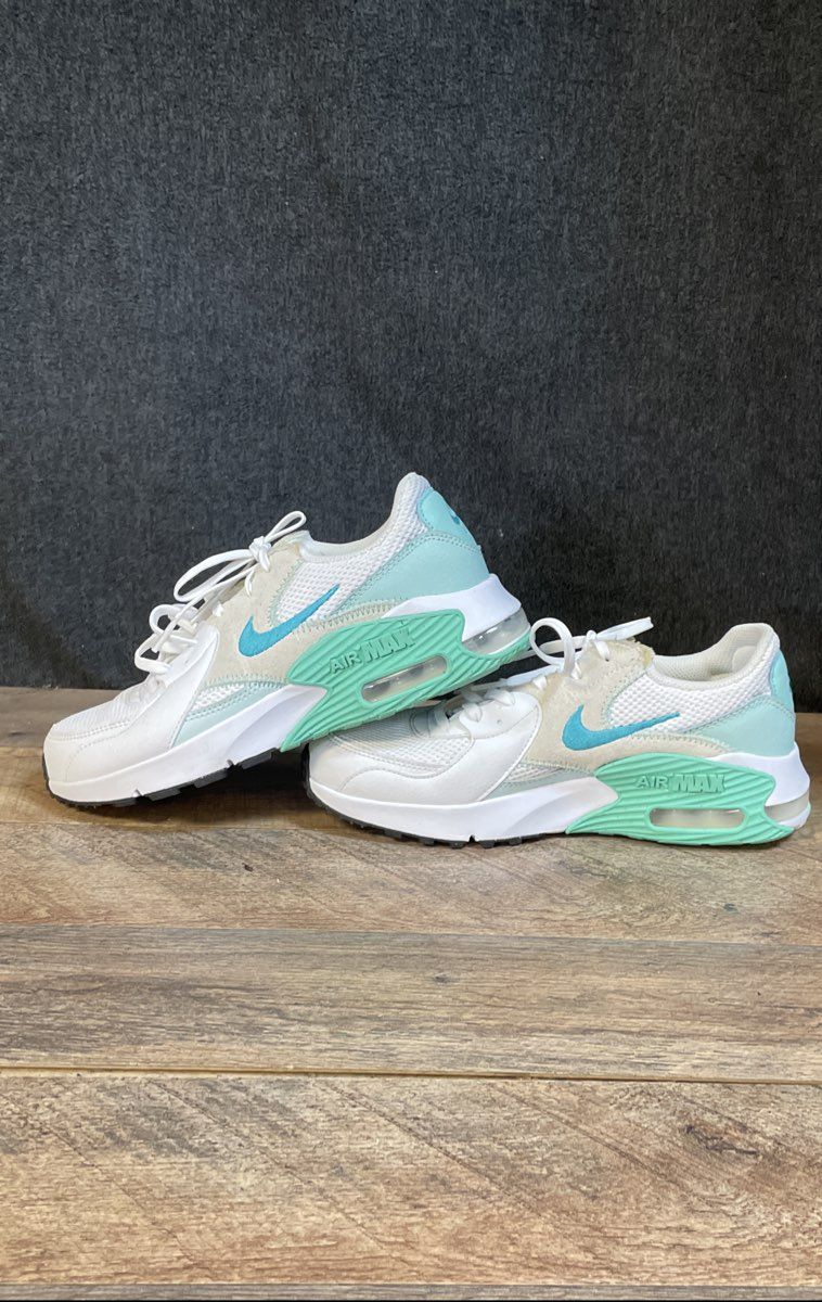 Nike Air Max Excee White Copa Sea Glass Green Women's Sneakers Size 7.5