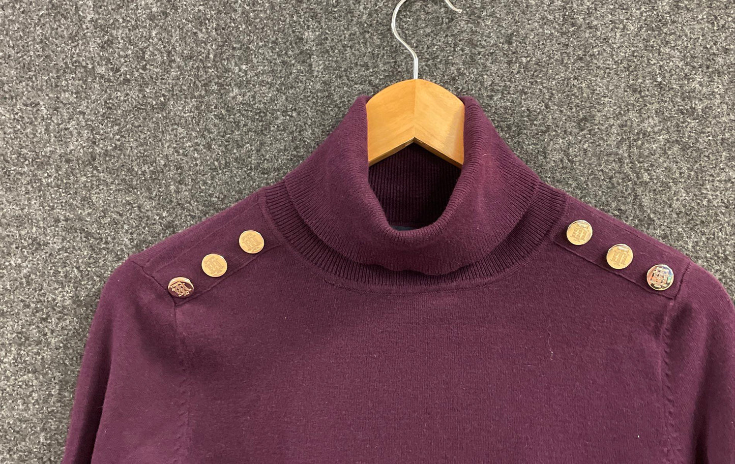Tommy Hilfiger Women's Purple Gold Button Shoulder Turtleneck Sweater NWT Sz S