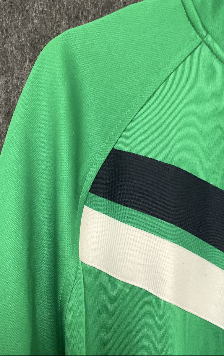 Nike Men's Green Eugene Track Jacket Chevron Stripe Full Zip Size XL