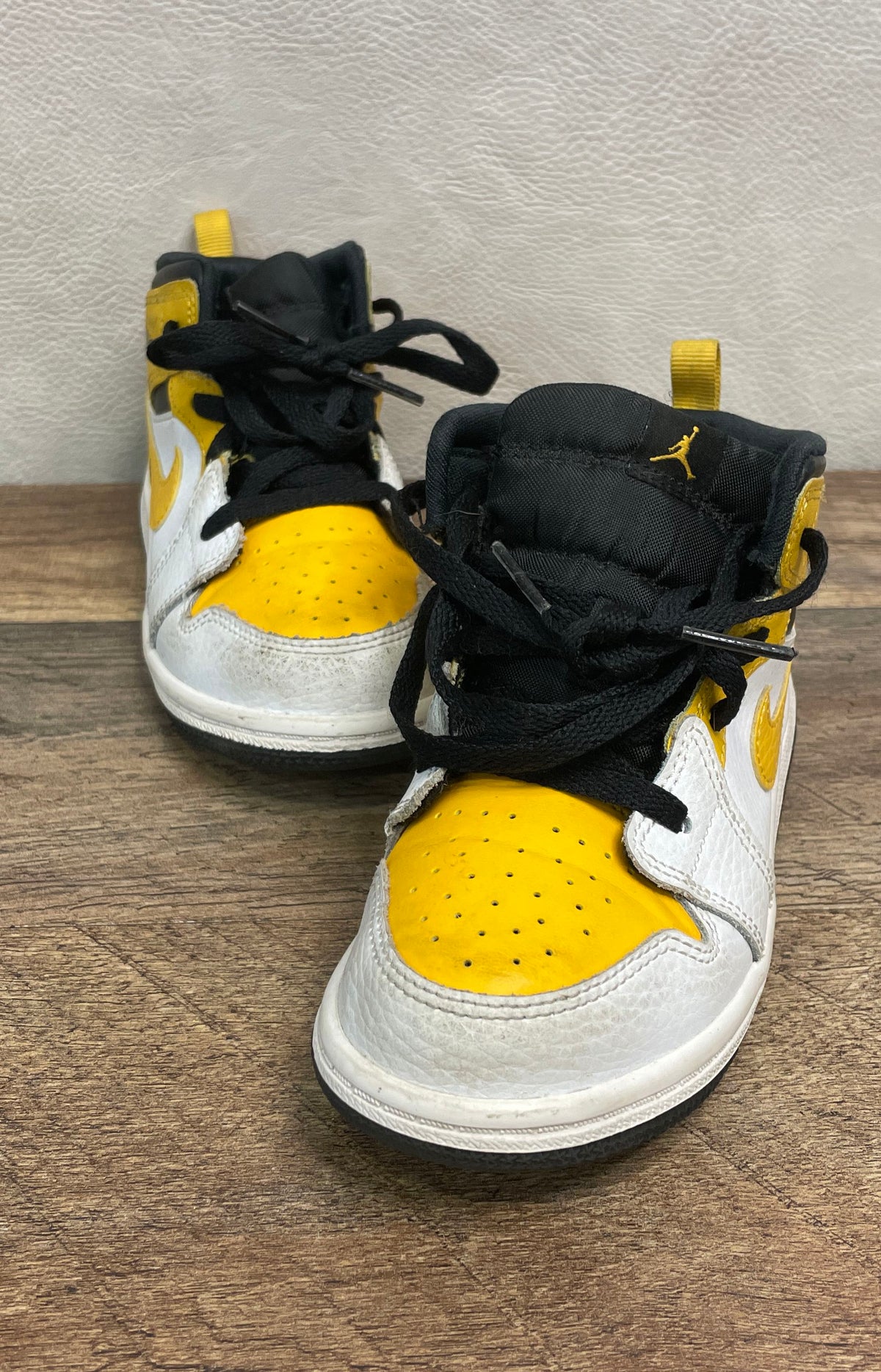 Nike Air Jordan 1 Mid Yellow Ochre Black White Toddler Size 10C