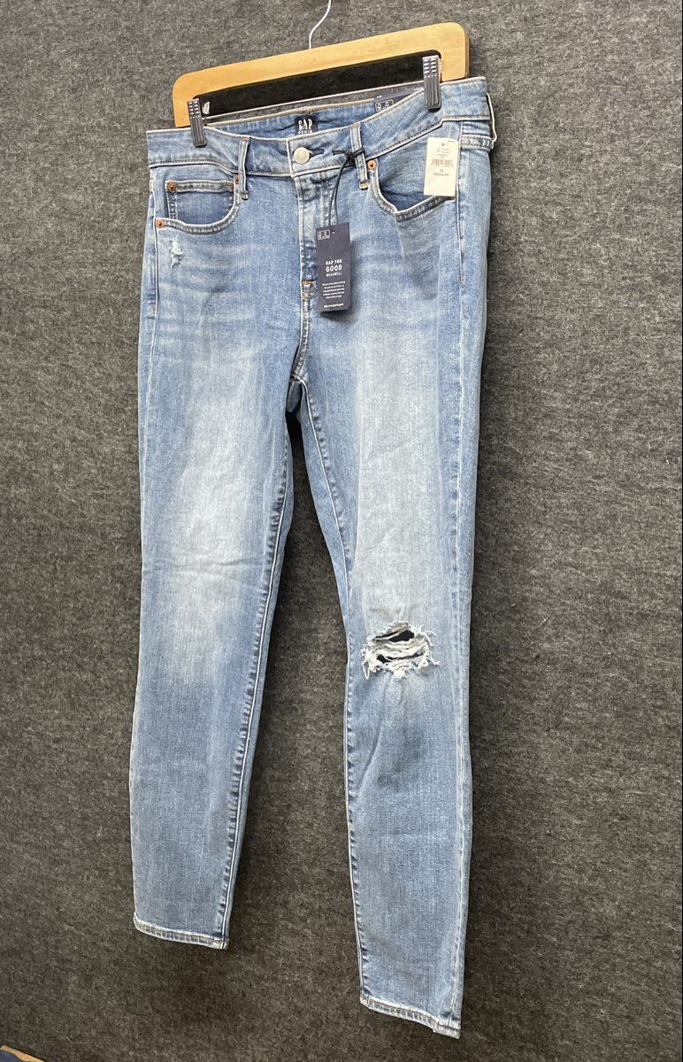 GAP Women's Light Wash Distressed High Rise Skinny Jeans Sz 32 NWT