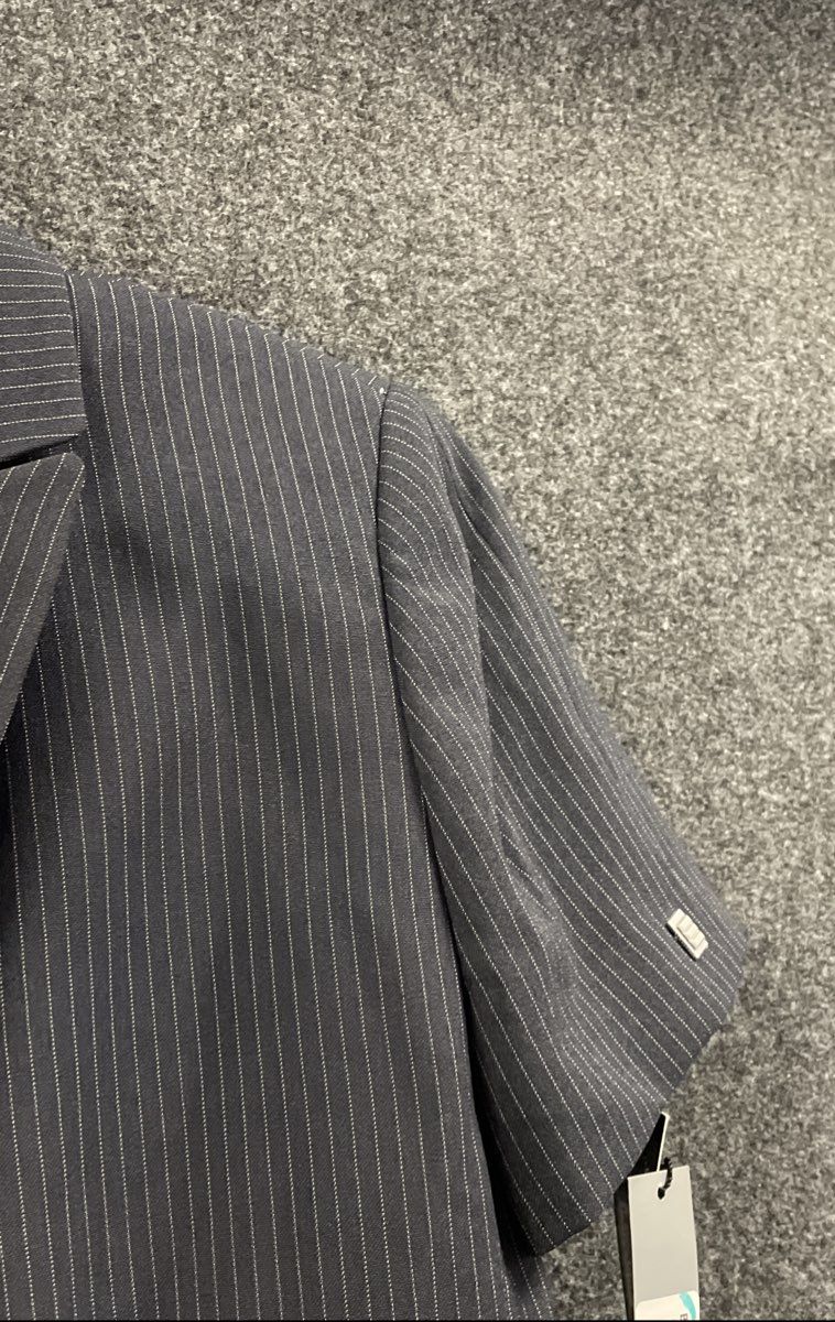 Tahari Arthur S. Levine Women's Navy Pinstripe Short Sleeve Blazer NWT Sz 8P