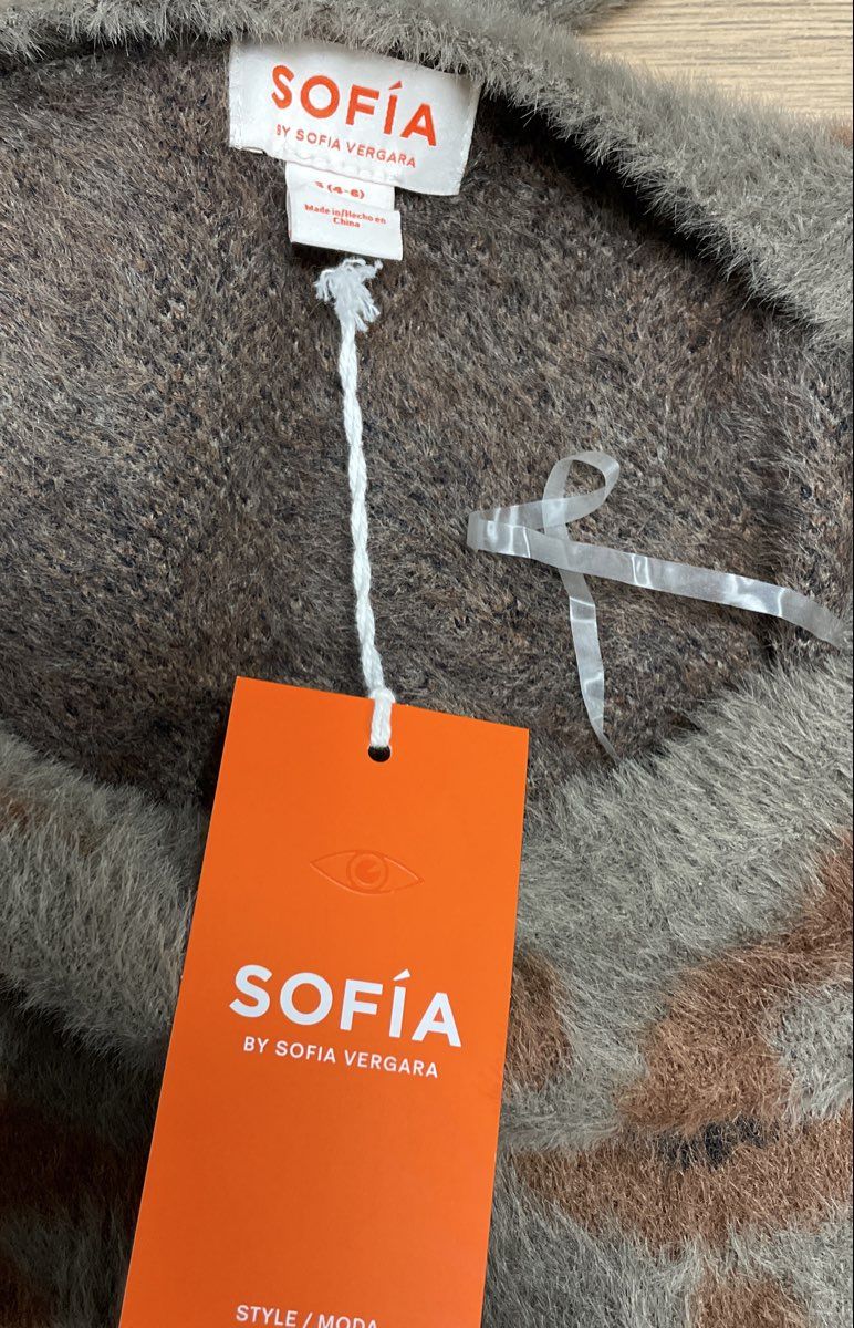 Sofia by Sofia Vergara Women's Leopard Print Eyelash Knit Sweater Sz S NWT