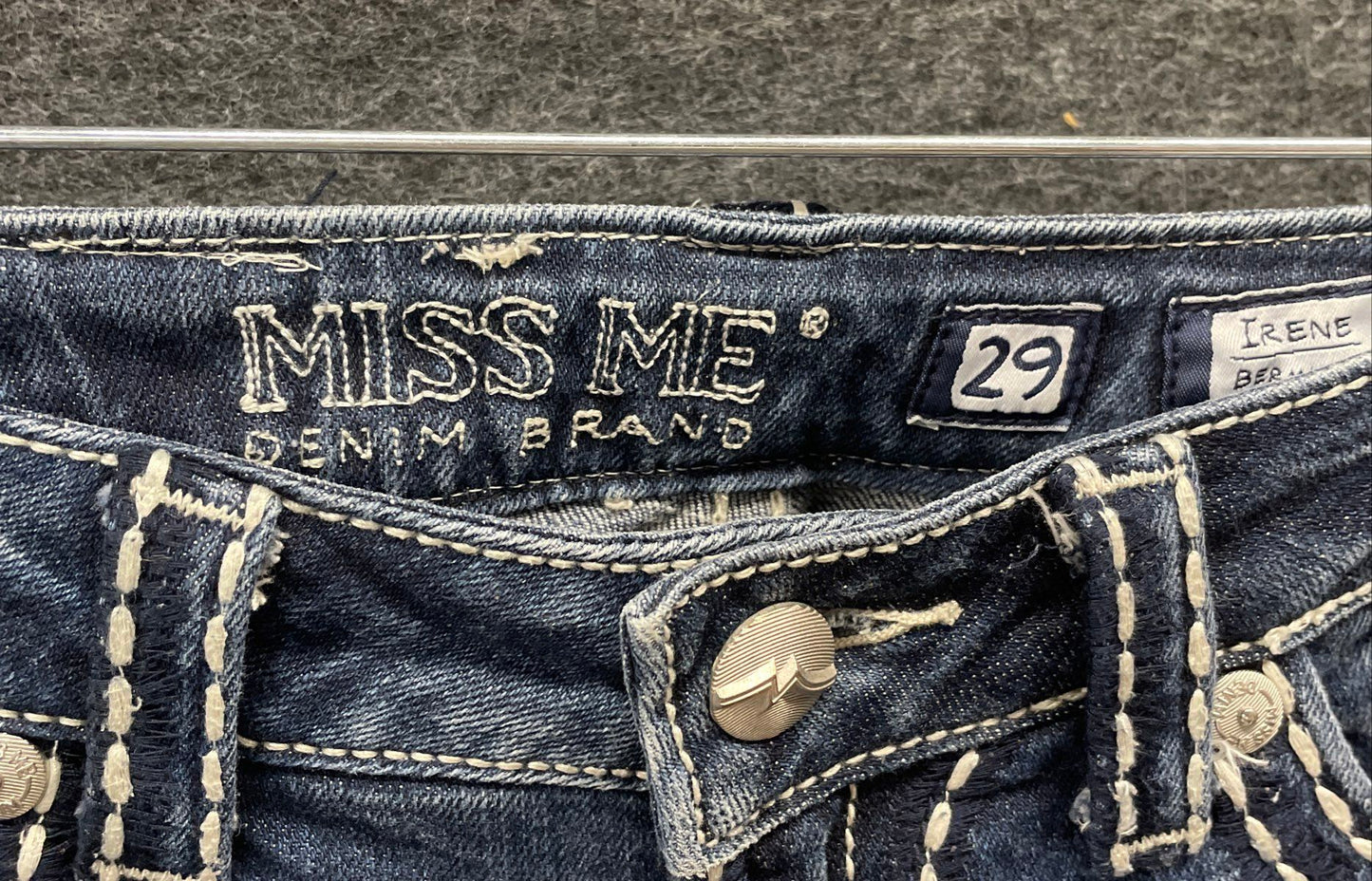 Miss Me Women's Irene Bermuda Denim Shorts Blue Heavy Stitch Flap Pocket Sz 29