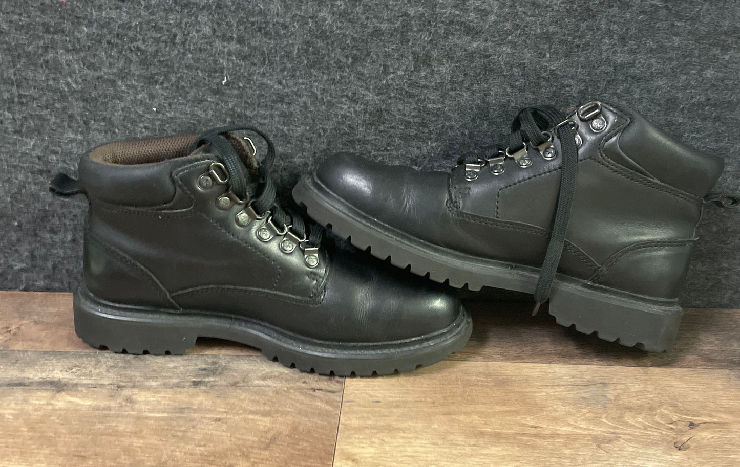 Timberland Field Boot 81307 Black Leather Mid Top Hiking Boots Men's Size 8.5