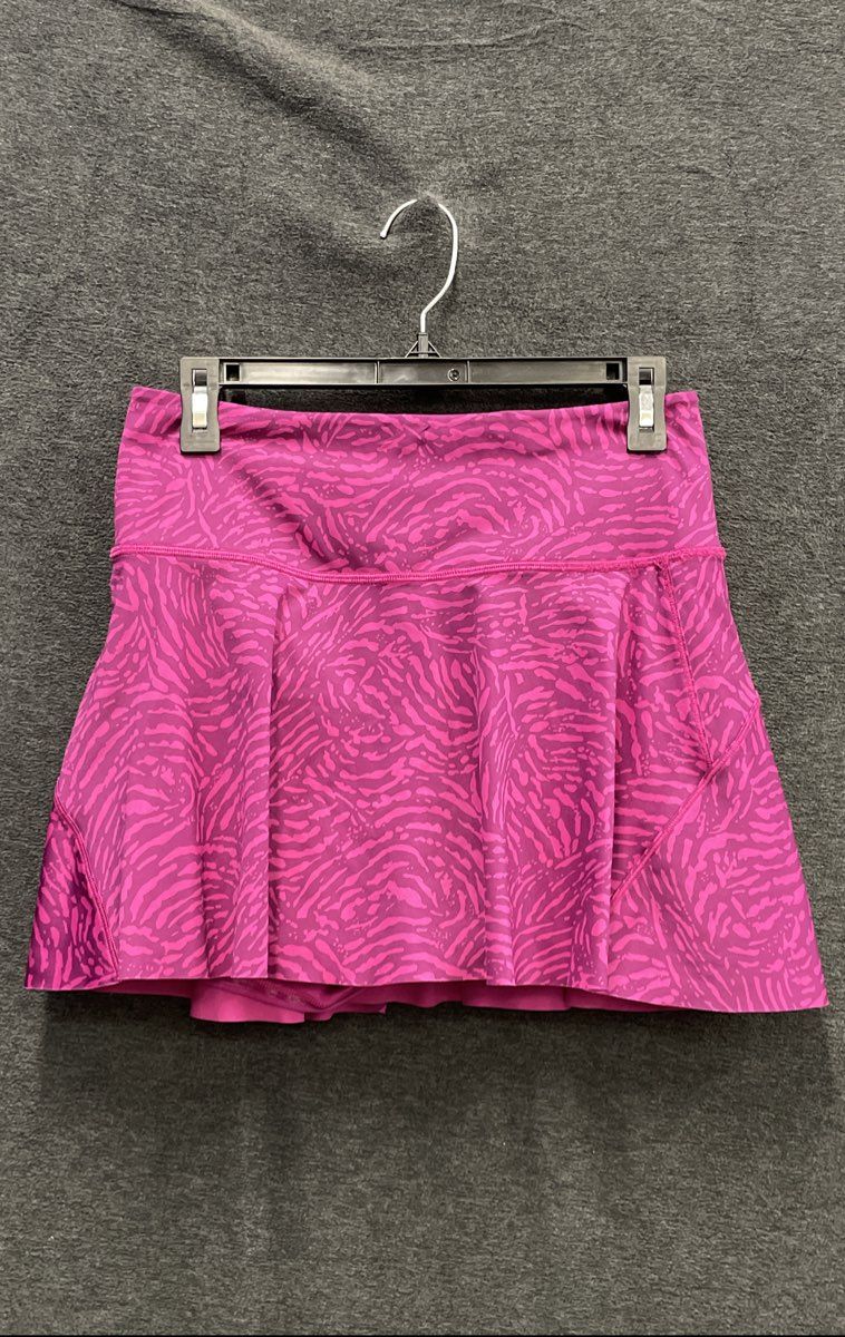 Athleta Women's Ace Printed 13.5" Tennis Skort Pink Purple Animal Print Size S
