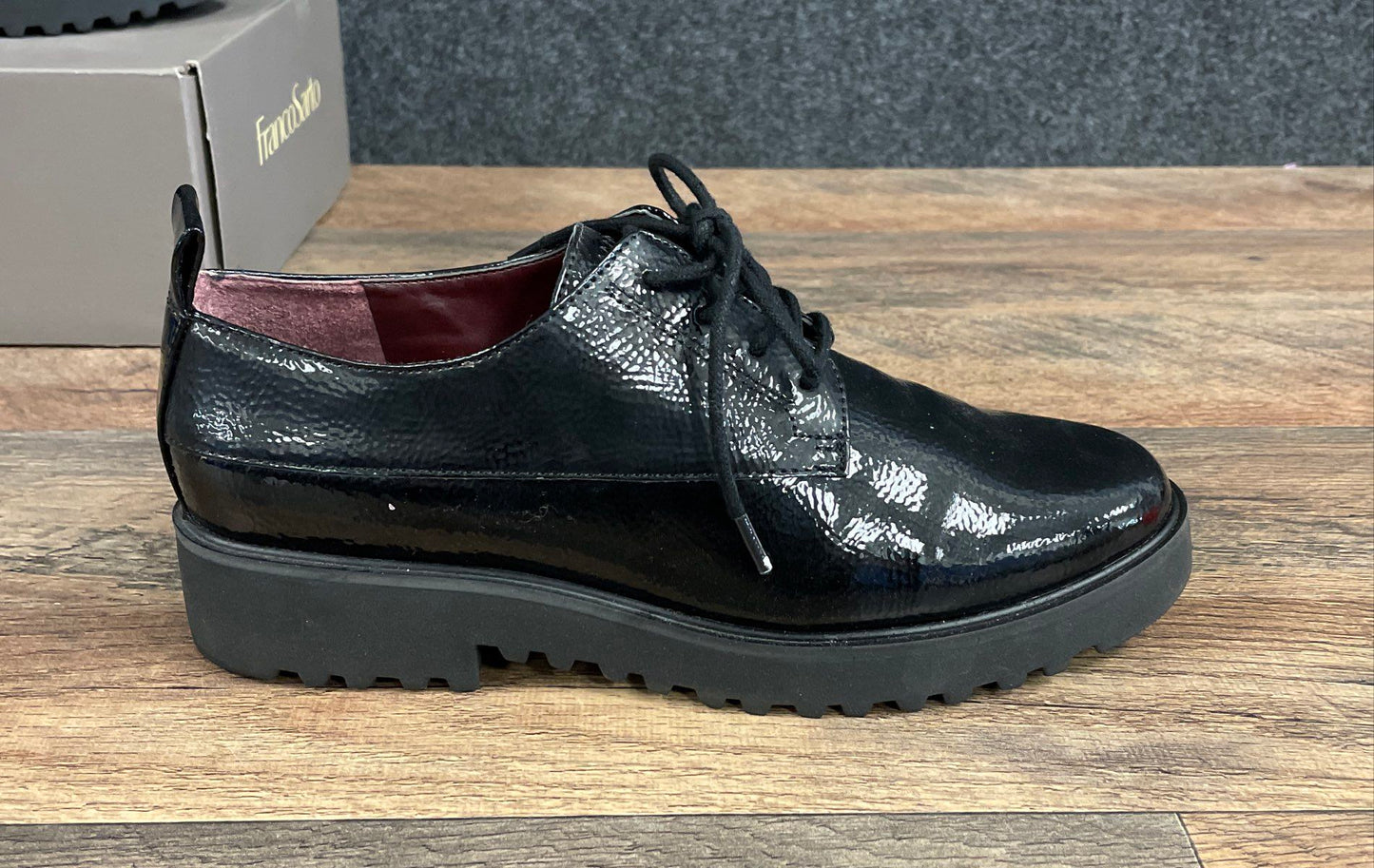Franco Sarto Carey 2 Black Crinkle Patent Platform Oxford Women's Size 6.5 NIB