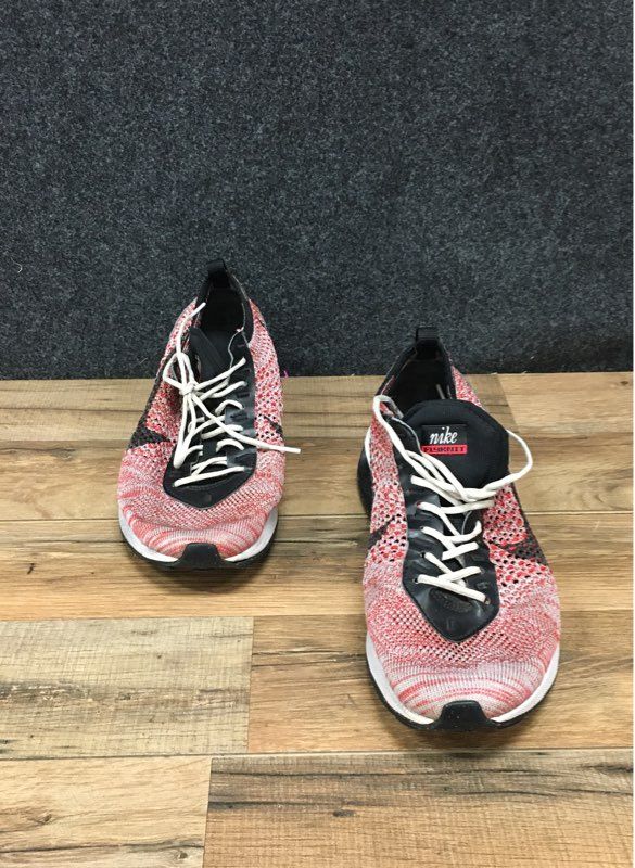 Nike Air Max Flyknit Racer Siren Red Black Running Shoes Women's Size 7.5