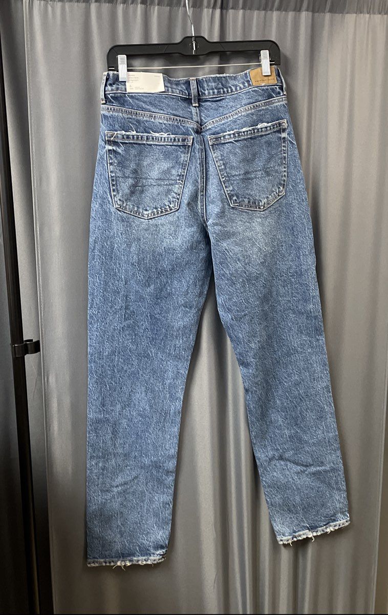 American Eagle Women's Super High-Rise Straight Jeans Blue Stretch NWT Sz 6