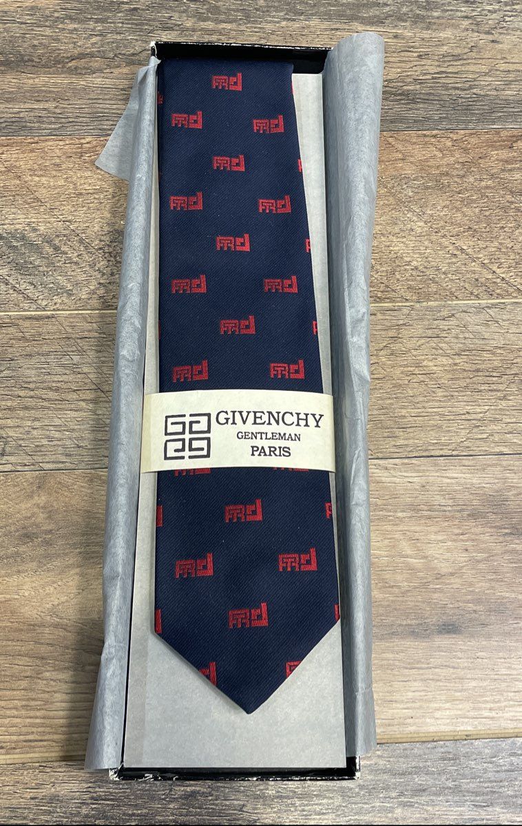 Vintage 80s Givenchy Gentleman Men's Navy Blue Red Logo Silk Tie Original Box