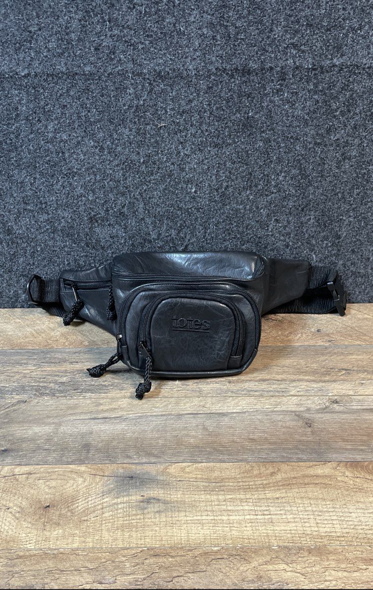 Vintage Totes Black Leather Fanny Pack Waist Bag Multi Pocket Adjustable