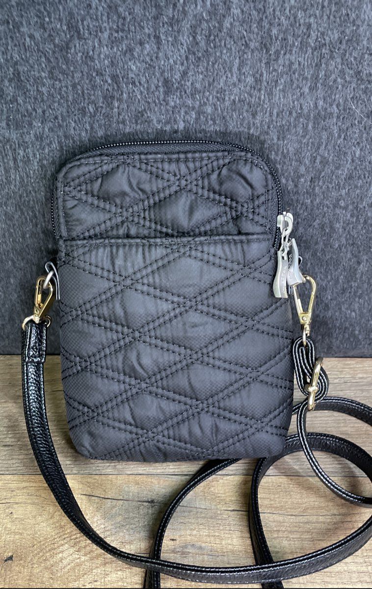 Baggallini Black Quilted RFID Crossbody and Yellow Wristlet Bag Lot of 2