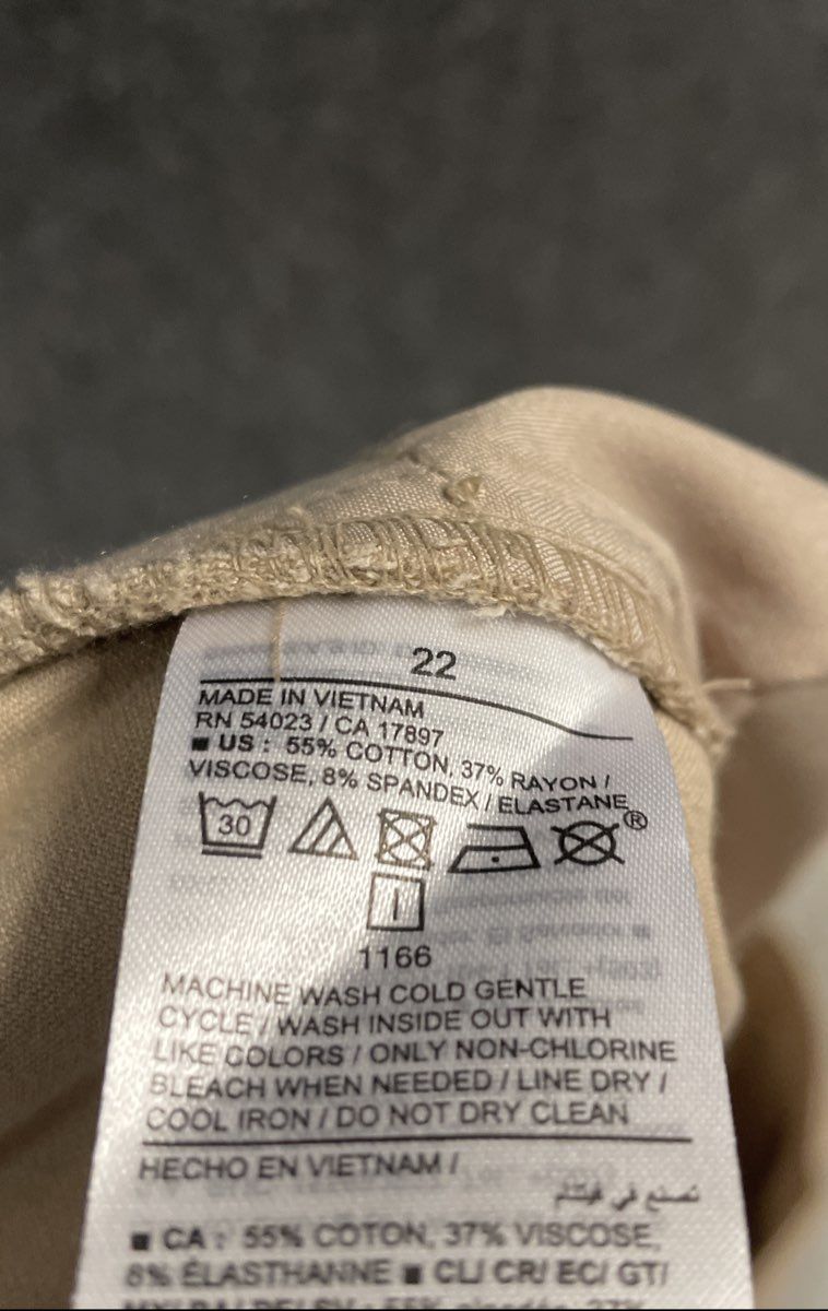 Old Navy Women's Beige High-Rise Pixie Skinny Ankle Pants Sz 22 NWT