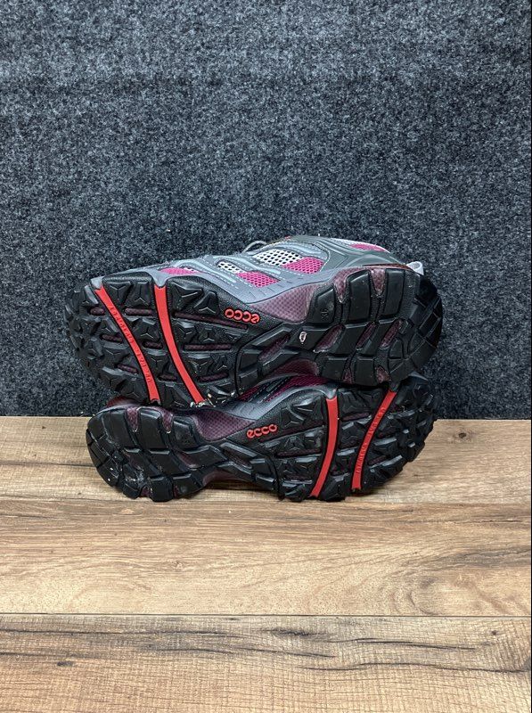 Ecco Receptor Gray Pink Bungee Trail Running Shoes Women's Size 5-5.5